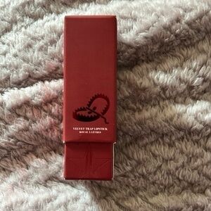 NWT Jeffree Star Velvet Trap Lipstick Color Entrapment